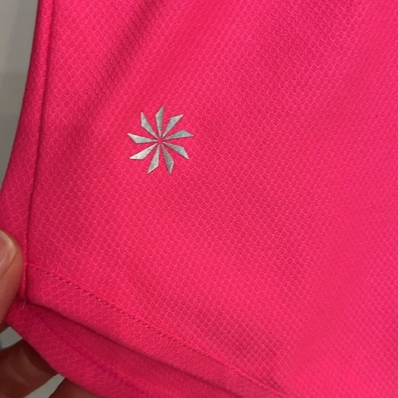 Athleta sun cover in dark pink - Picture 4 of 6